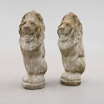 TRÄDGÅRDSSKULPTURER, 1 par, gjutmassa, 1900-/2000-tal.
