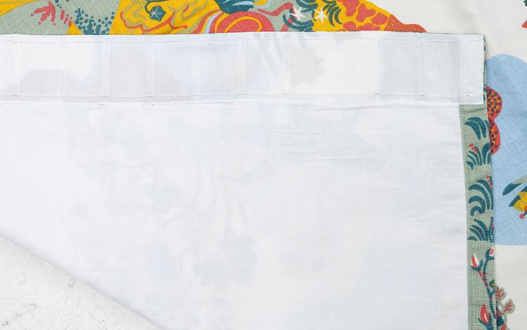 Josef Frank, curtains, a pair, "Anacreon", Svenskt Tenn.