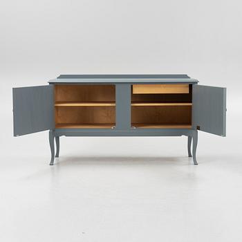 Sideboard, 1900-talets mitt.