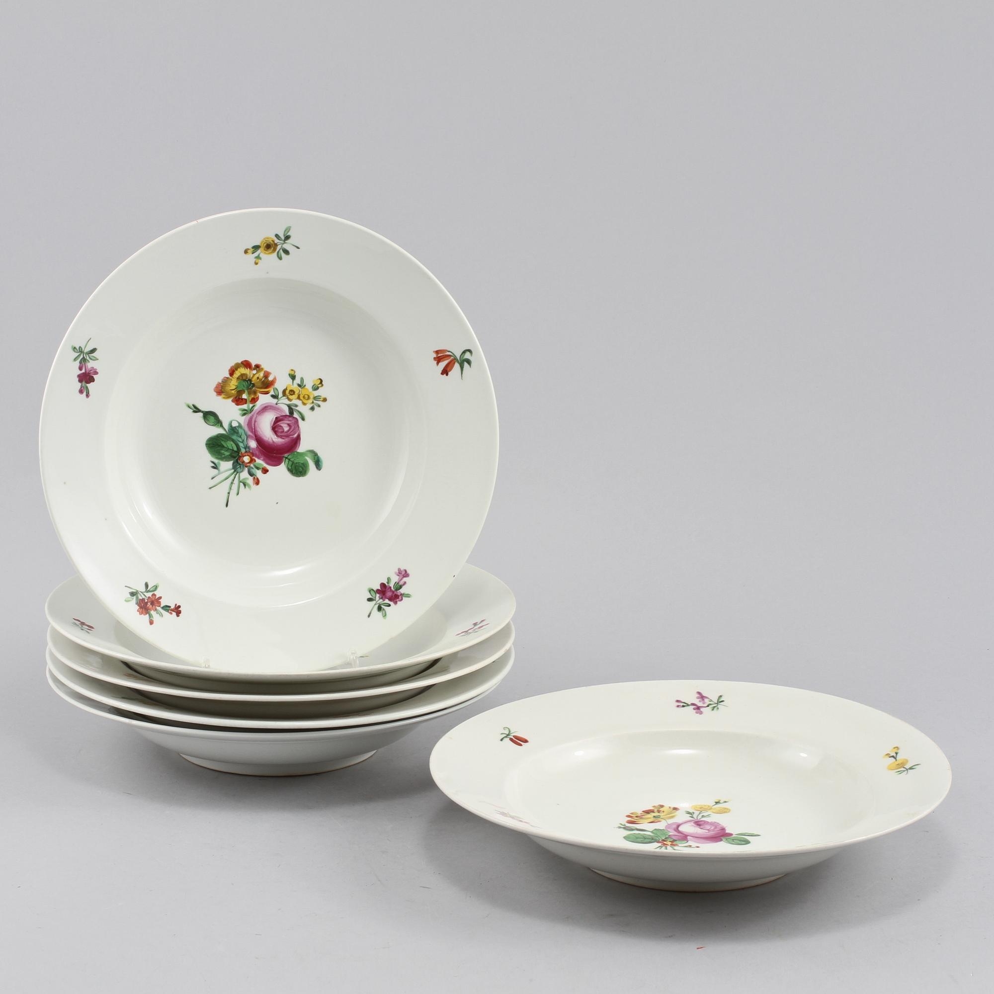 TALLRIKAR, 6 st, porslin, Wien, Österrike, omkring sekelskift 1900.