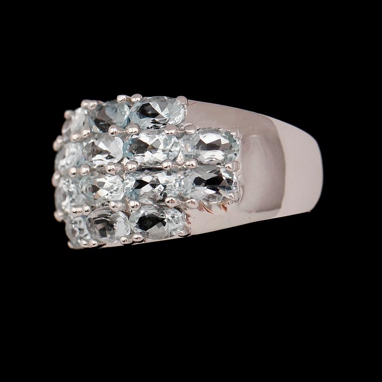 RING, sterlingsilver, akvamariner tot ca 3.20 ct.