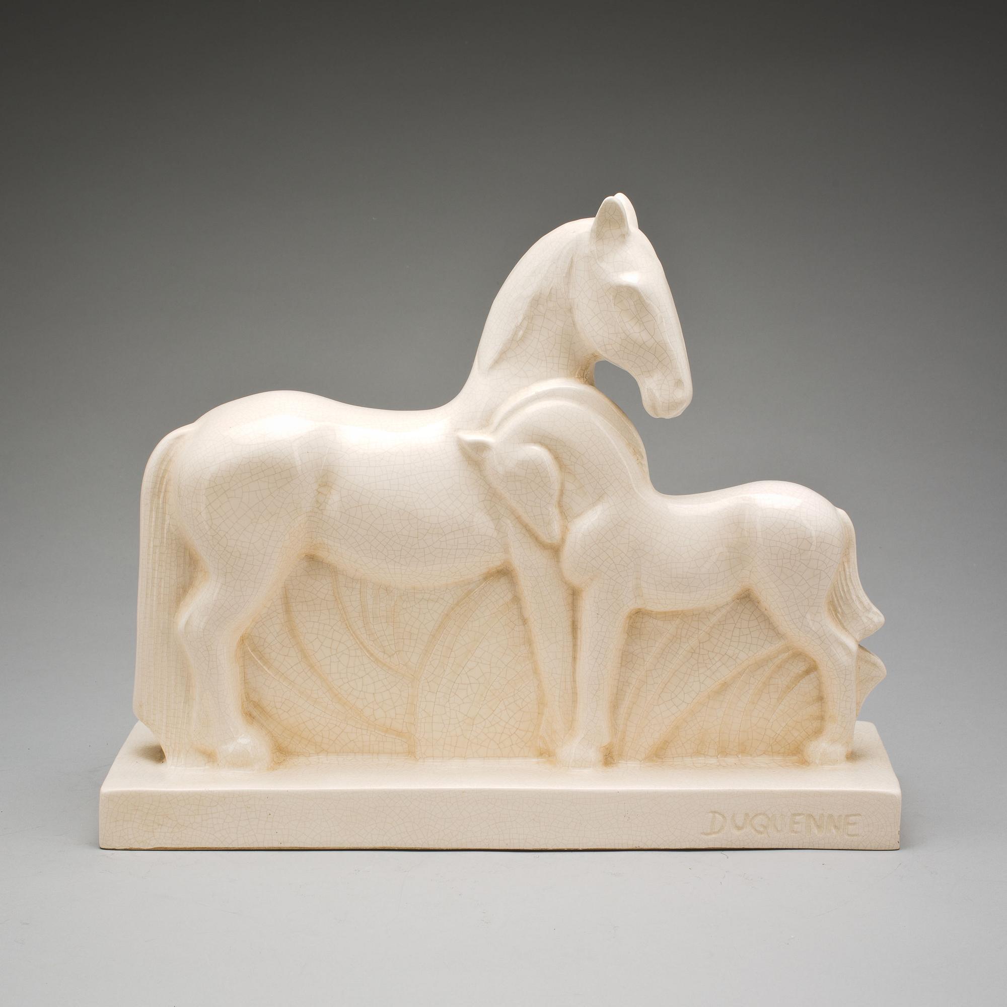 FIGURIN, art deco "Hästgrupp" märkt Duquenne. Omkring 1930.
