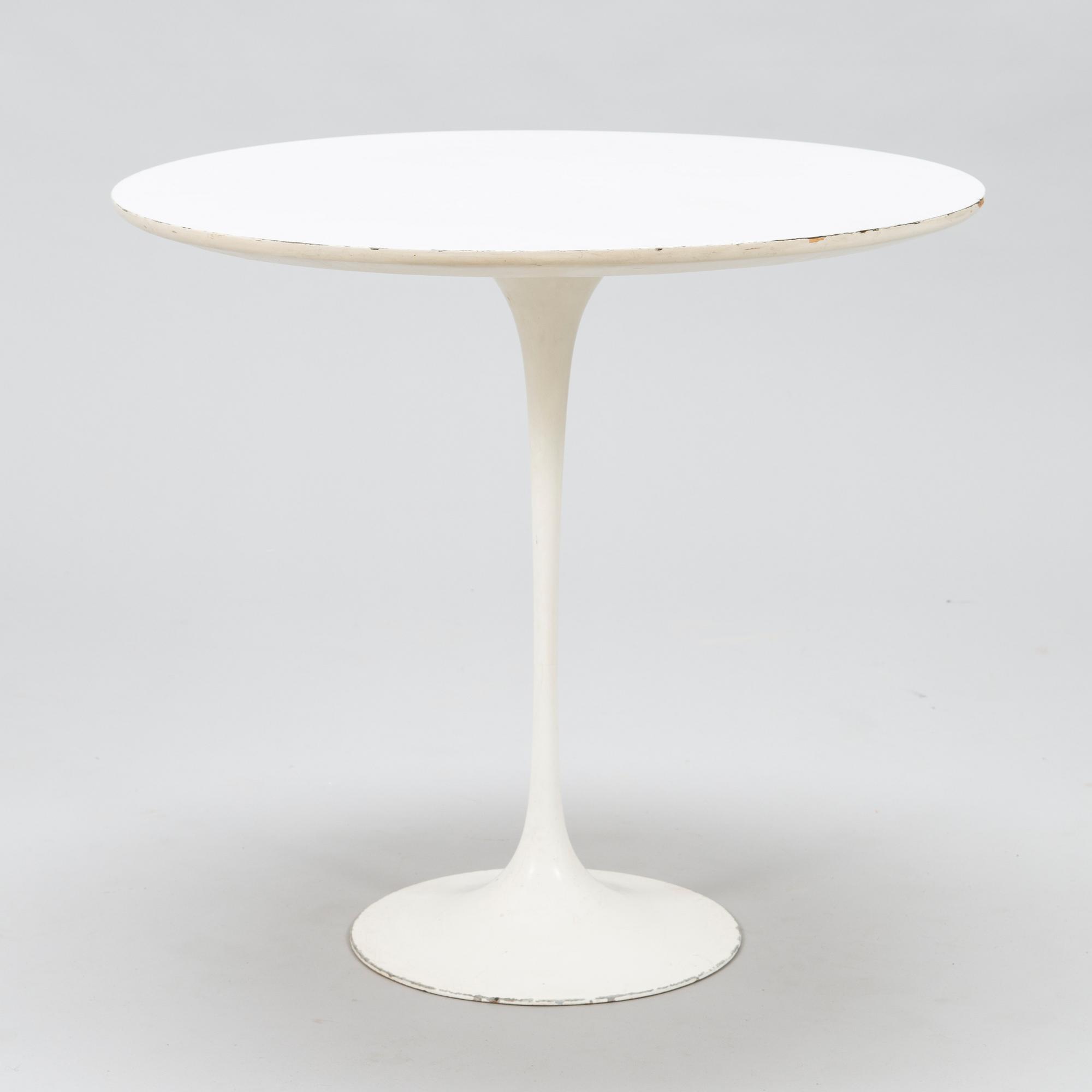 EERO SAARINEN, pöytä, "Tulip" Artek. Lisenssillä valmistettu Billnäsin tehtailla, Fiskars, 1960-luku.