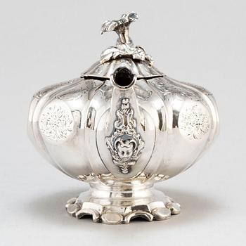 A Swedish 19th century silver tea pot, mark of Christian Hammer, Stockholm 1849.