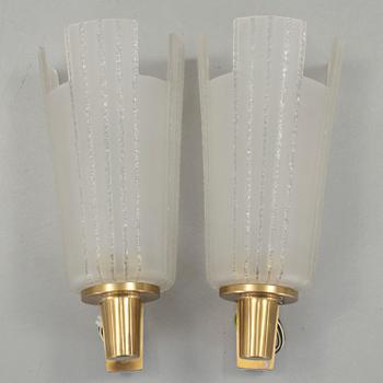 552. A pair of  Swedish Modern wall lamps, 1940's.