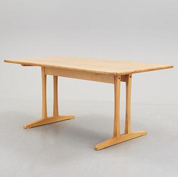 A SHAKER MODELL C18, dining table by Børge Mogensen.