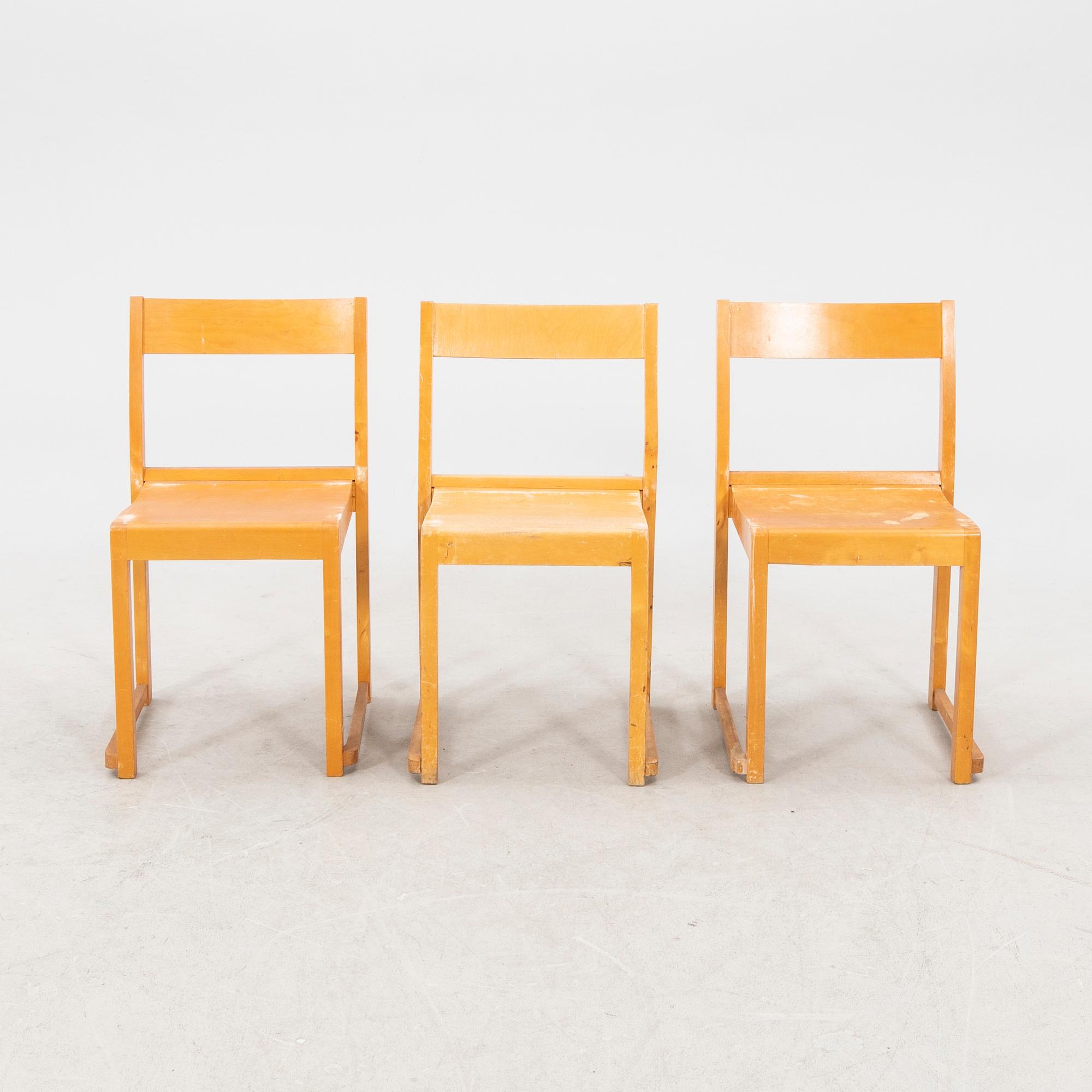 Sven Markelius, chairs, 8 pieces, "Orkesterstolen", mid/second half of the 20th century.