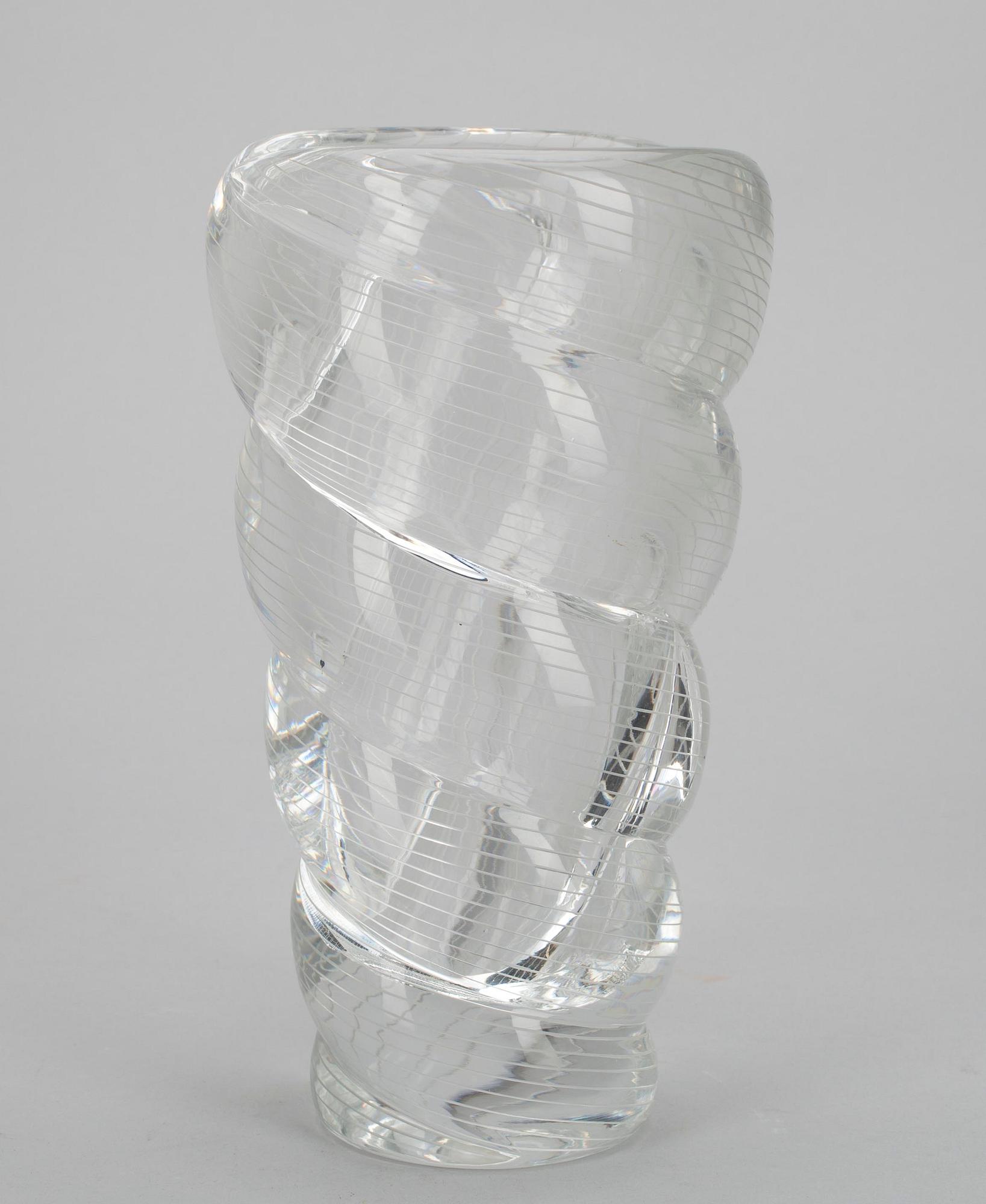 VAS; glas, "Barock" sign. Gunnel Nyman, Riihimäen Lasi Oy.