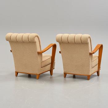 FÅTÖLJER, ett par, 1930/40-tal.