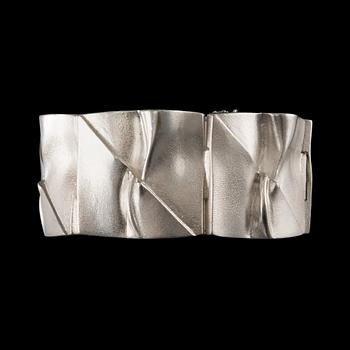 353. Björn Weckström, BRACELET, sterling silver, "Bridge to the Moon", Lapponia 1979. Weight 119 g.