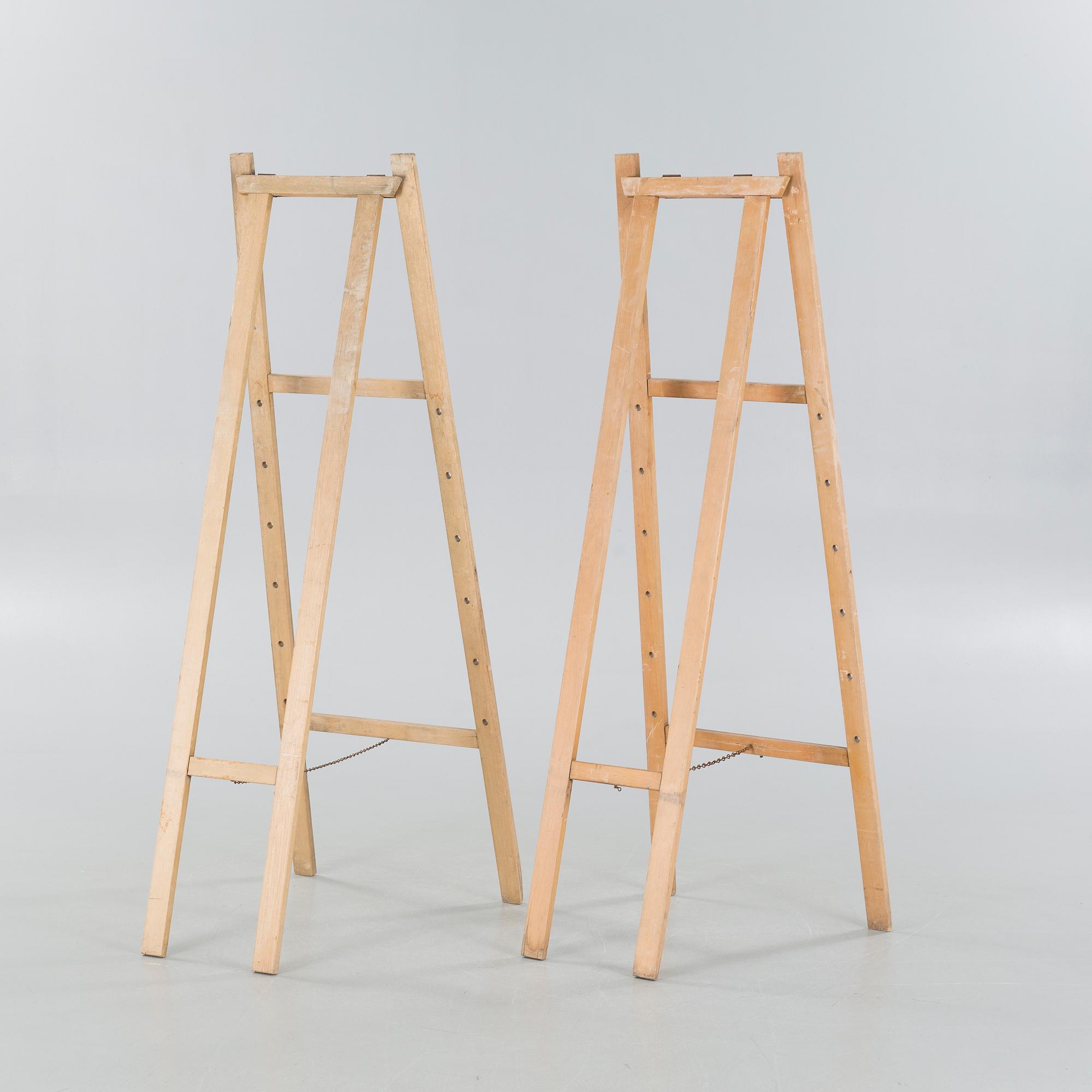 STAFFLIER, ett par, 1900-talets andra hälft.