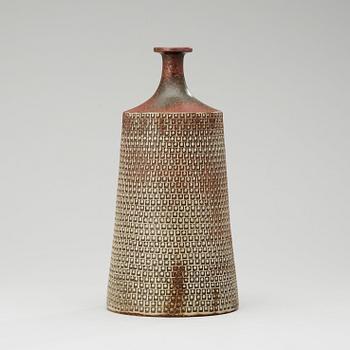 A Stig Lindberg stoneware vase, Gustavsberg Studio 1967.