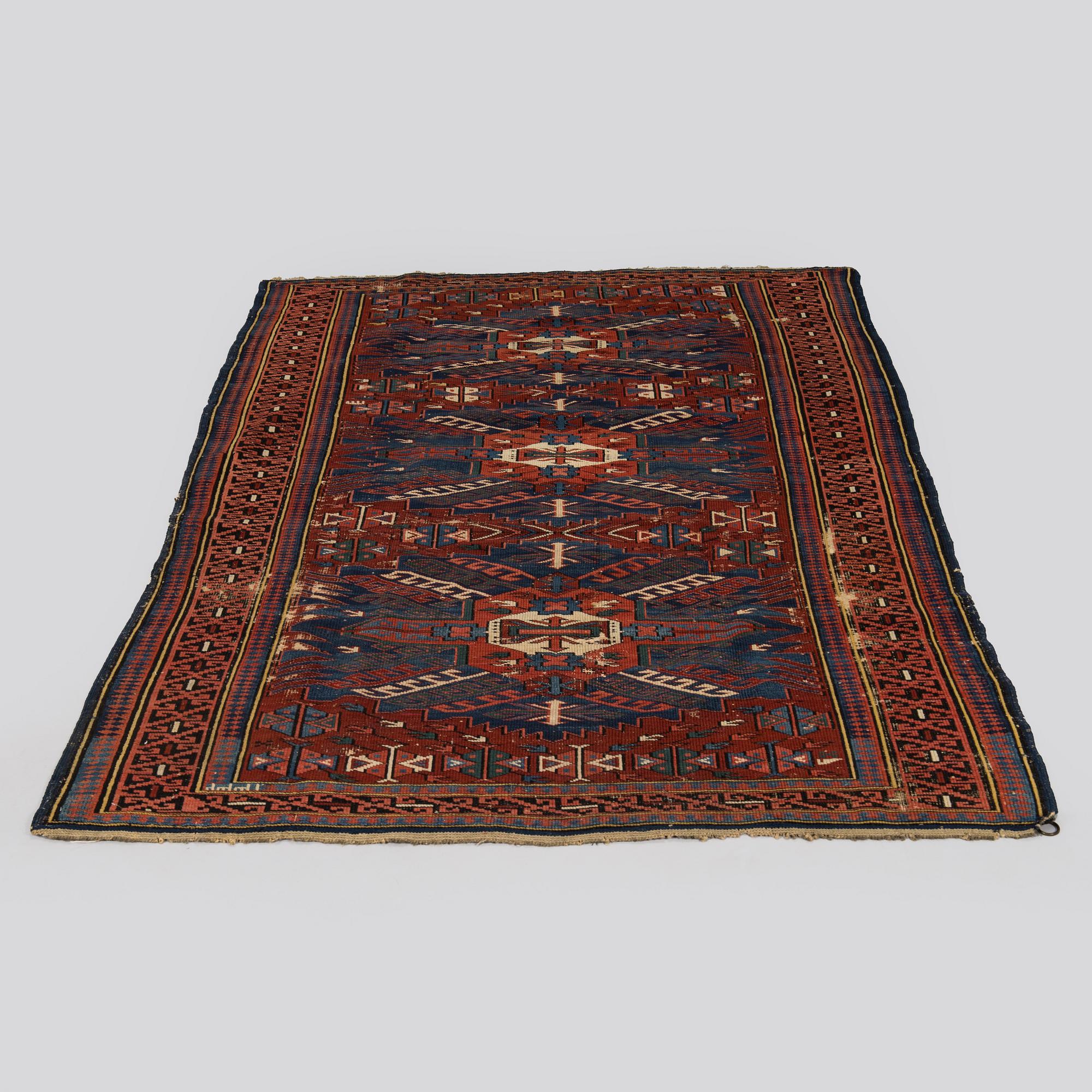 Matta, antik, kaukasisk, sannolikt Zeischur. Ca 180 x 126 cm.