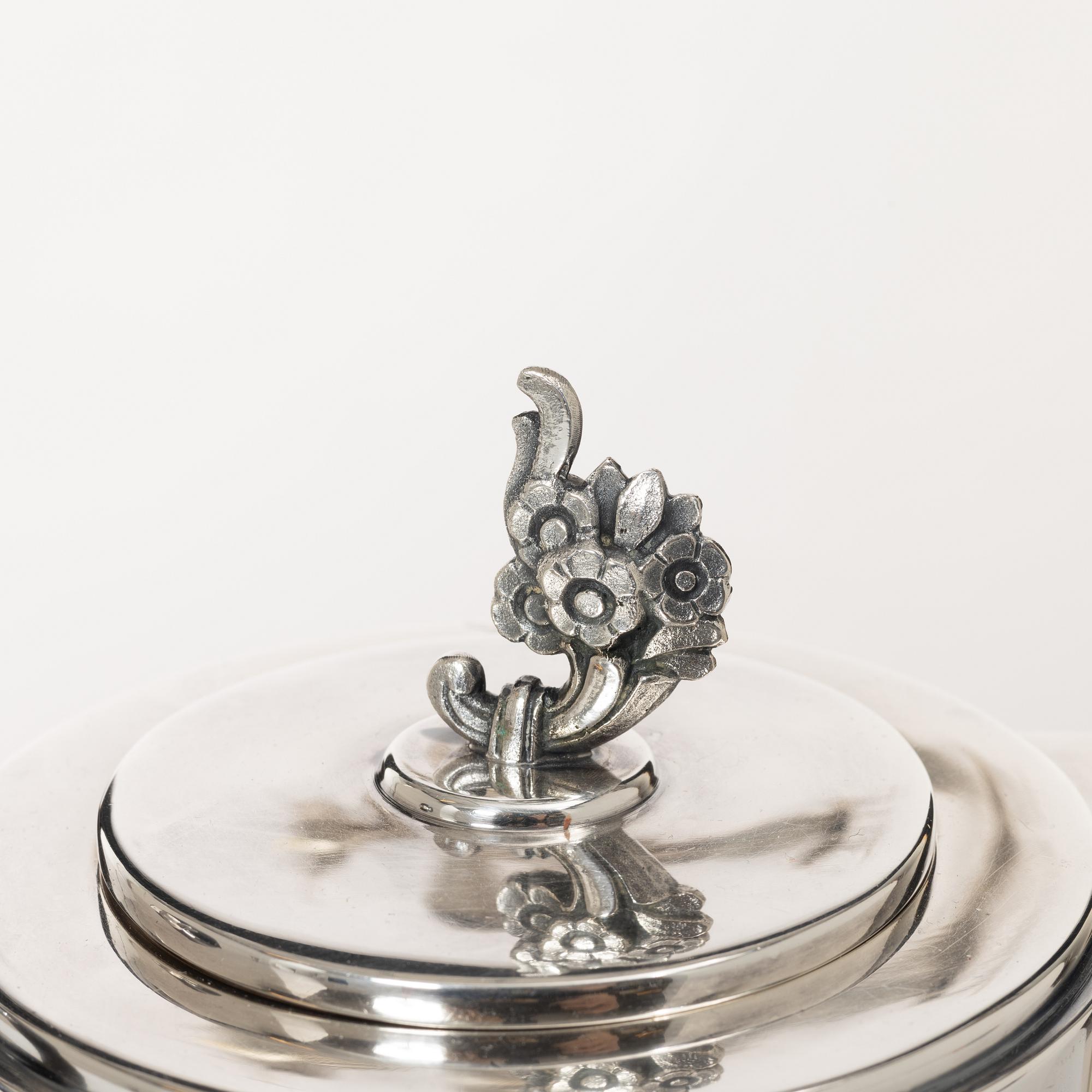 A 3-piece Swedish silver coffee service, marks of CG Hallberg, Stockholm 1947.