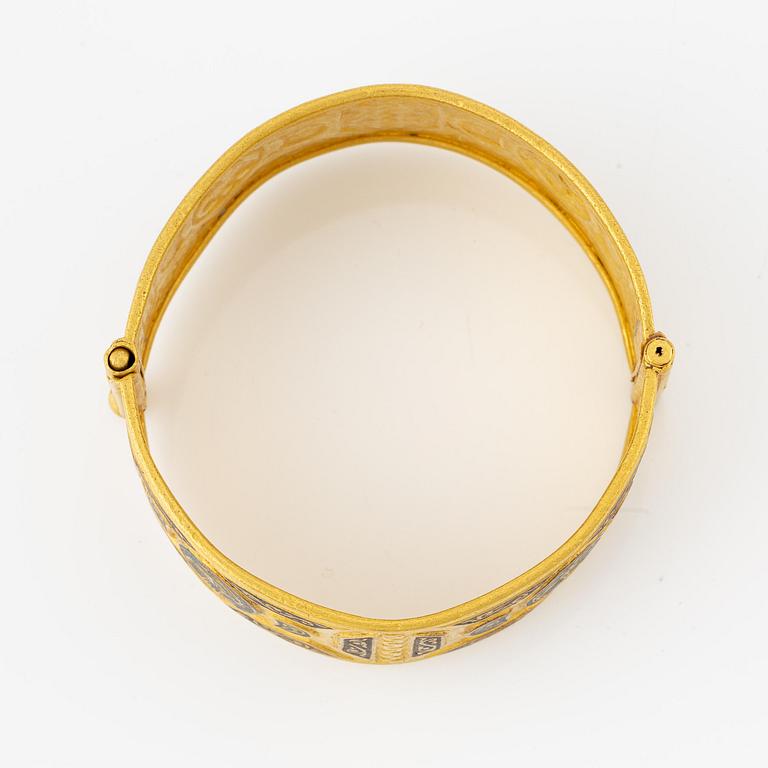 A Byzantine-style gold and enamel bracelet, presumably modern.