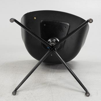 Hee Welling, stolar 6 st,  "About A Chair" modell AAC121, Hay, Danmark.