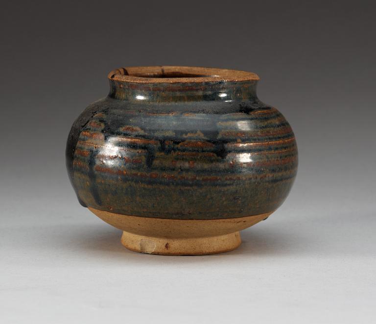 KRUKA, keramik. Song dynastin (960-1279).