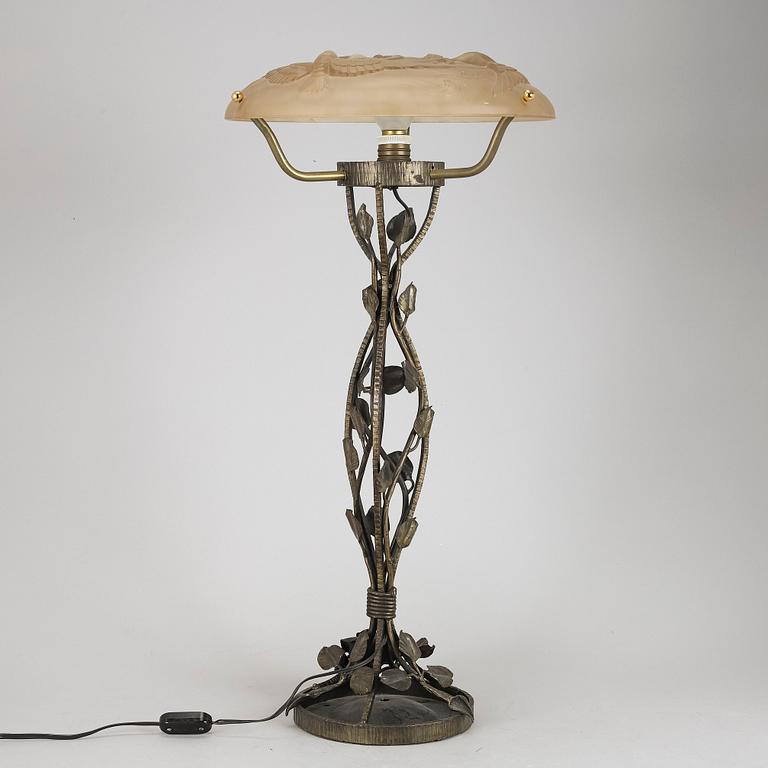 A table lamp, second half of the 20th century.