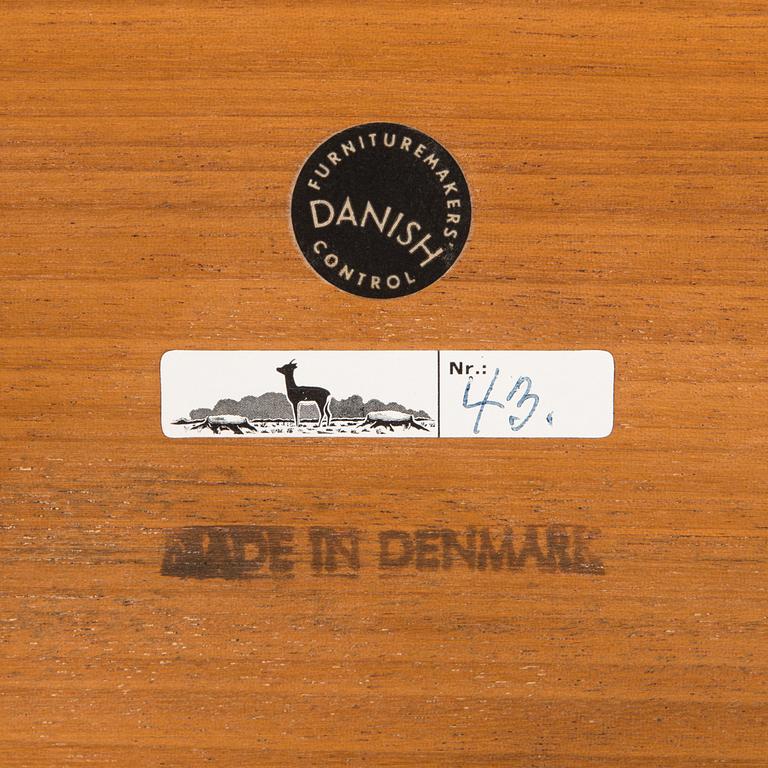 Severin Hansen, bord, modell 43 för Haslev Møbelfabrik, Danmark 1900-talets mitt.