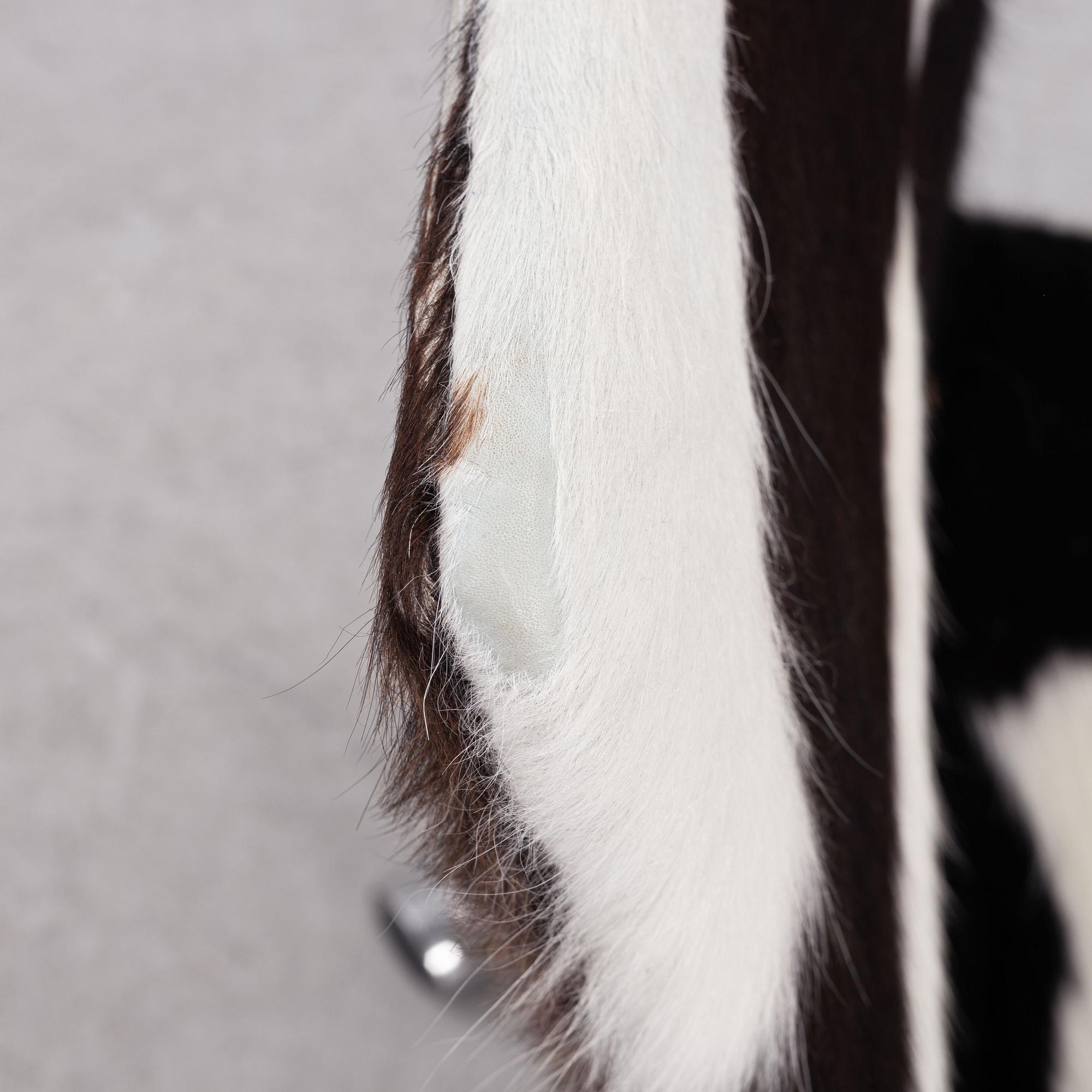 Arne Jacobsen, an 'Oxford' chair, Republic of Fritz Hansen, dated 2008.