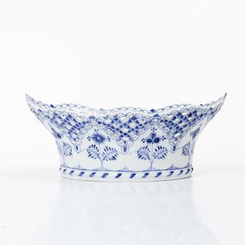 Royal Copenhagen, A pierced bowl, full lace, "Musselmalet", Denmark.