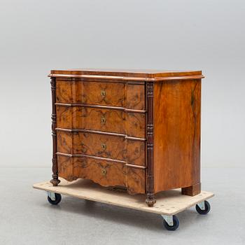 A CHEST OF DRAWERS, late 19th century.