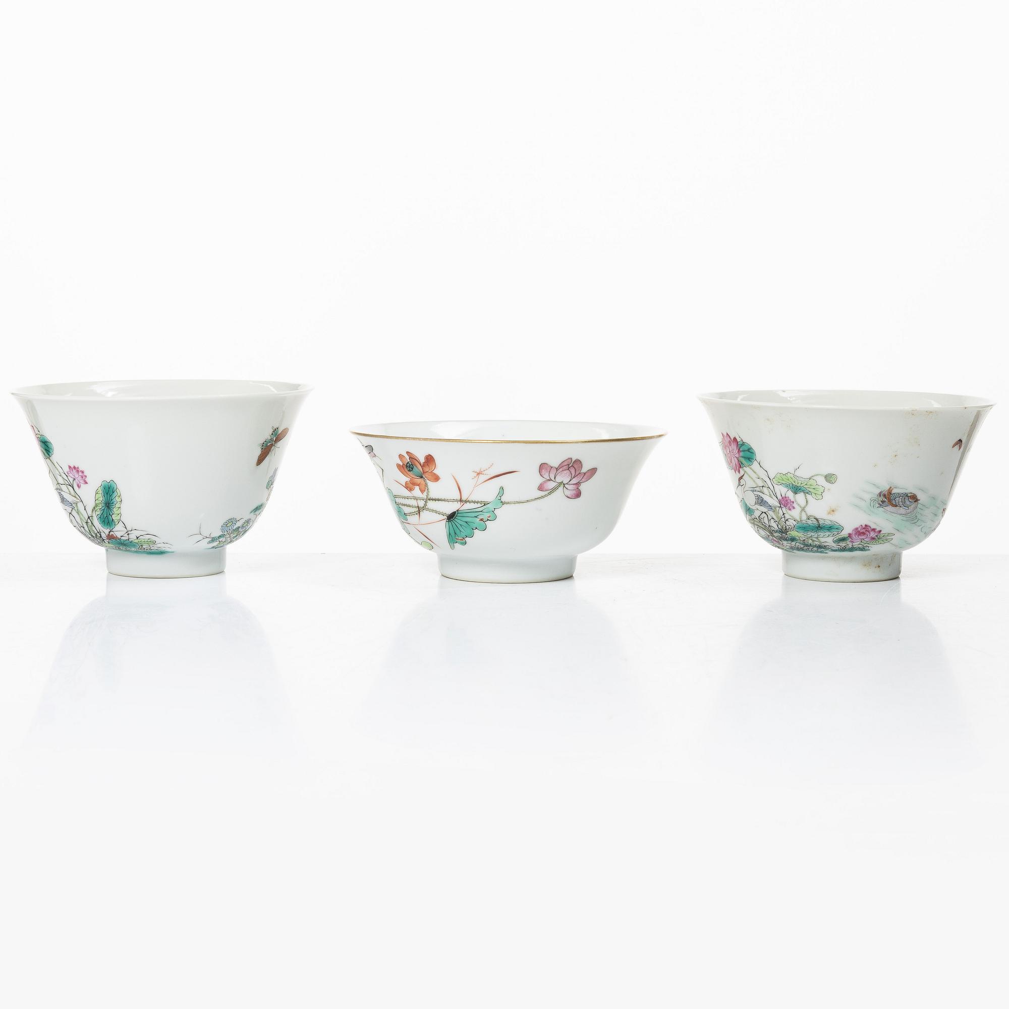 Three porcelain cups, China, 20th century.