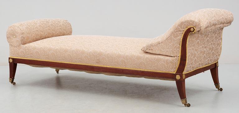 SCHÄSLONG, empirestil, 1800-talets slut.