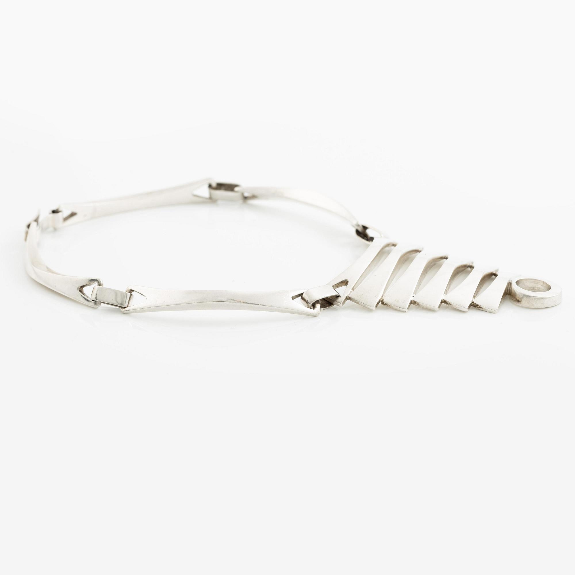 Sven-Erik Högberg, collier, sterlingsilver, Göteborg 1995 och 1997.