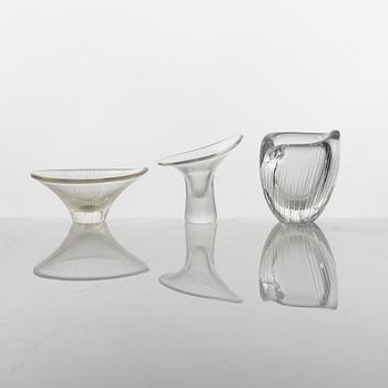 Tapio Wirkkala, vaser, 2 st samt skål, "Kantarelli", Iittala, Finland.