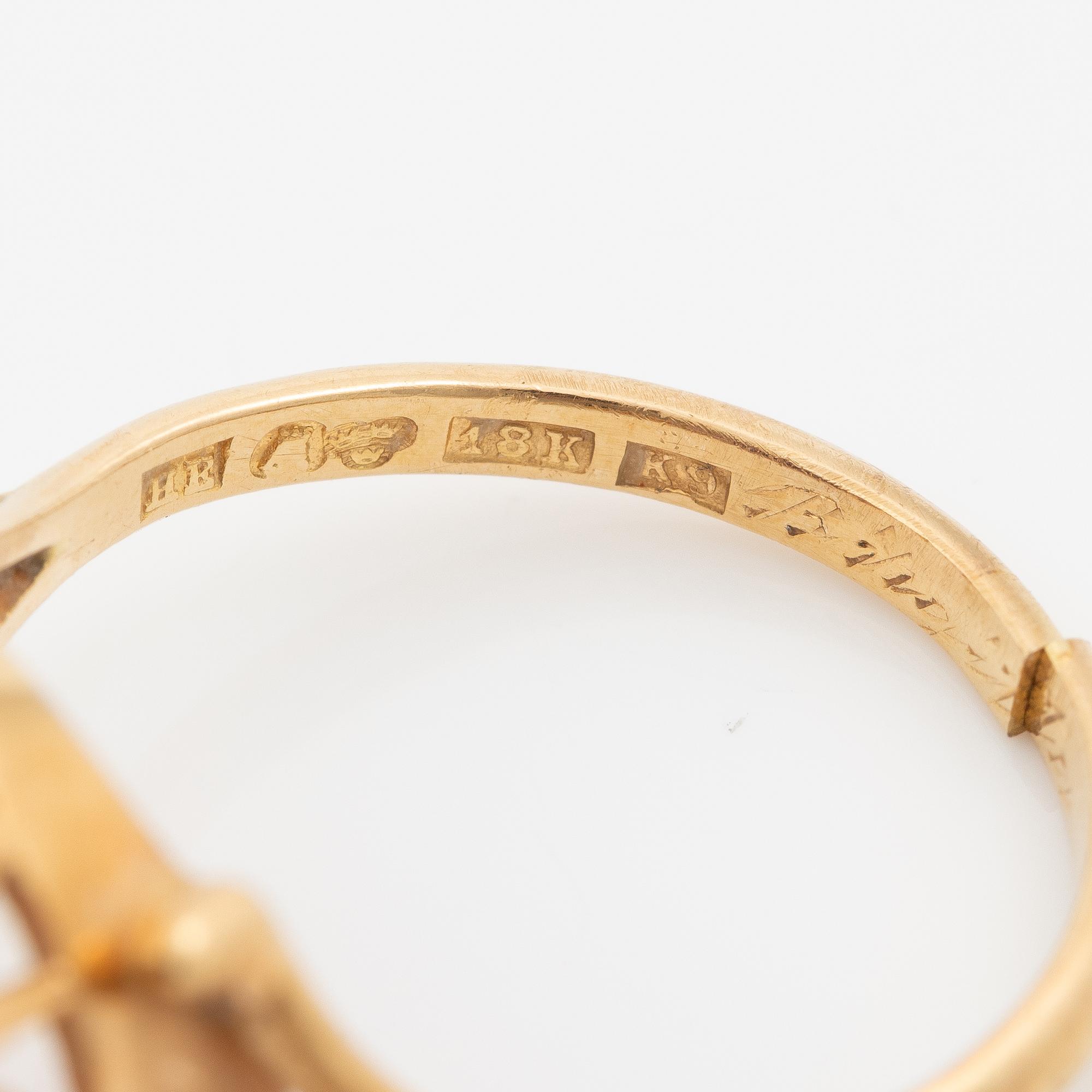 Ring, Stigbert, Engelbert 18K gold with amethyst.