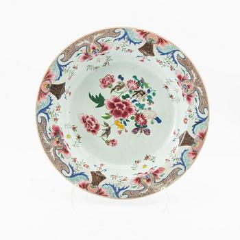 Bowl Dish China Qianlong (1736-95) porcelain.