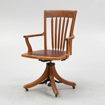 A Jugend desk chair, Åtvidabergs Snickerifabrik, Åtvidaberg, early 20th Century.