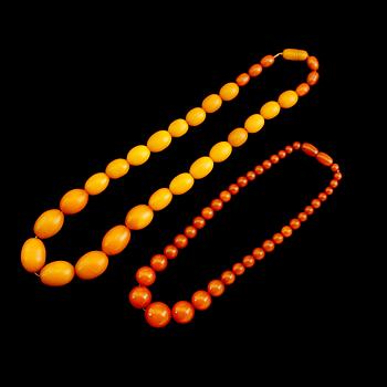 HALSBAND, 2 st, bärnsten, 1900-talets första hälft.