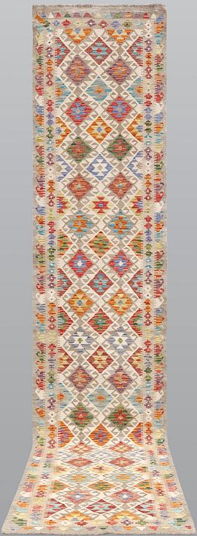 Gallerimatta, Kelim, ca 402 x 84 cm.