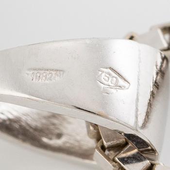 Pendant with chain in 18K white gold set with brilliant-cut diamonds.