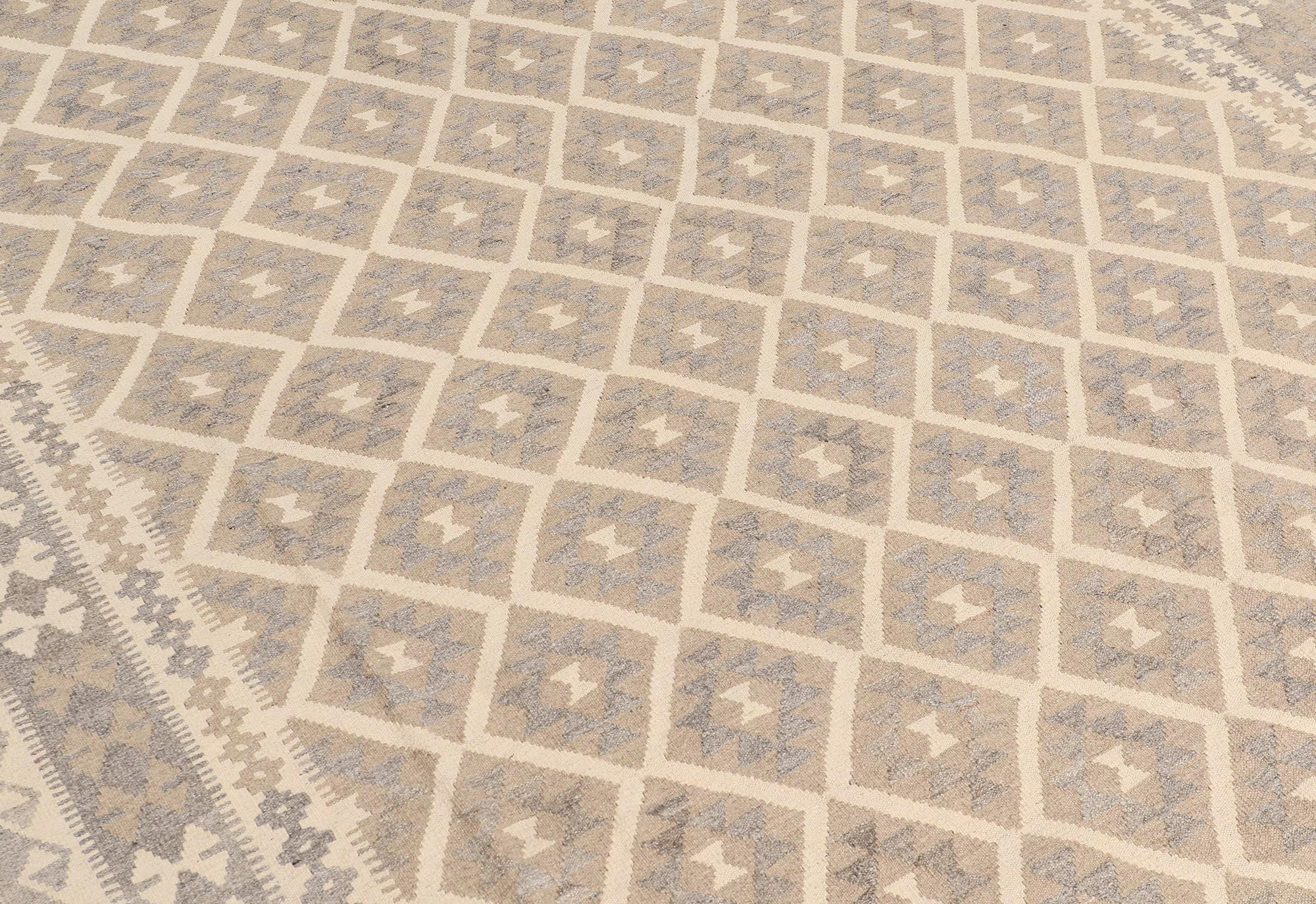 A carpet, Kilim, ca 295 x 211 cm.