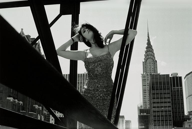 Mary McCartney, "Moments in the City - Chrysler".
