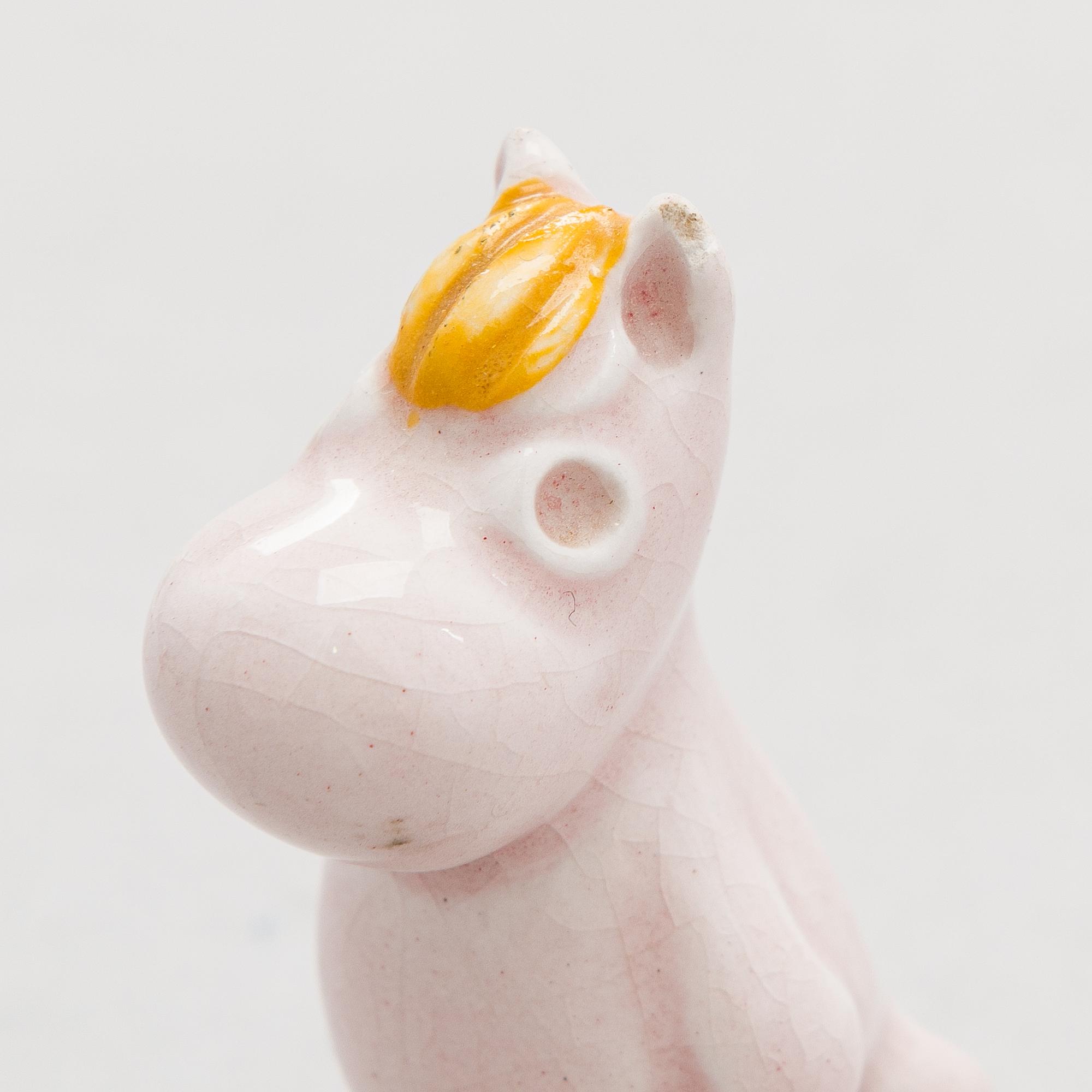 Leo Tykkyläinen, Muumi-figuriineja, 8 kpl,keramiikka, Arabia, 1950-luku.
