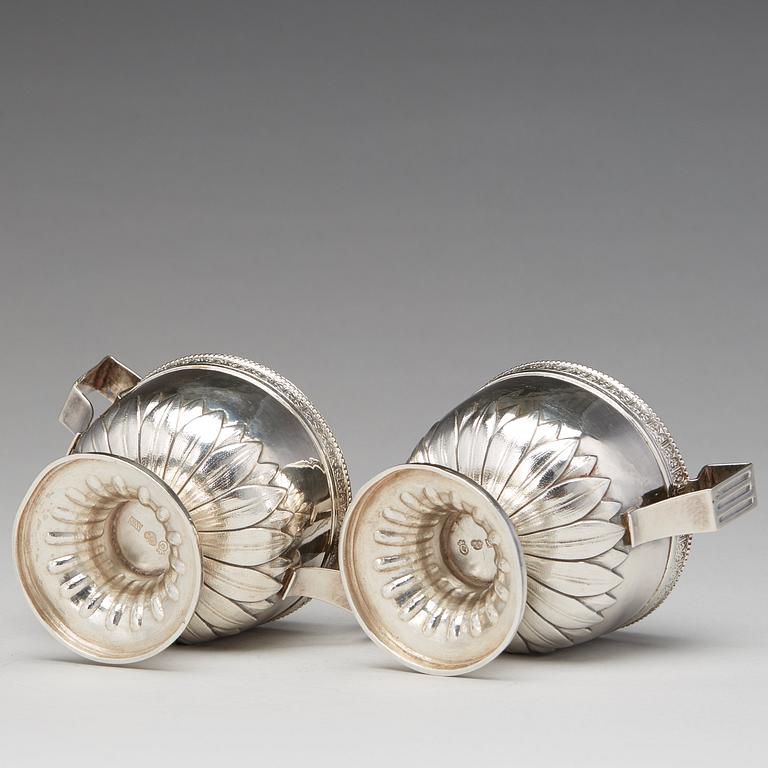 Wilhelm Smedberg, sockerskålar, ett par, silver, Karlstad (verksam 1777-1810). Gustavianska.