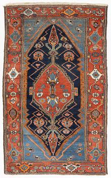 Matta, Hamadan, ca. 178 x 108 cm.