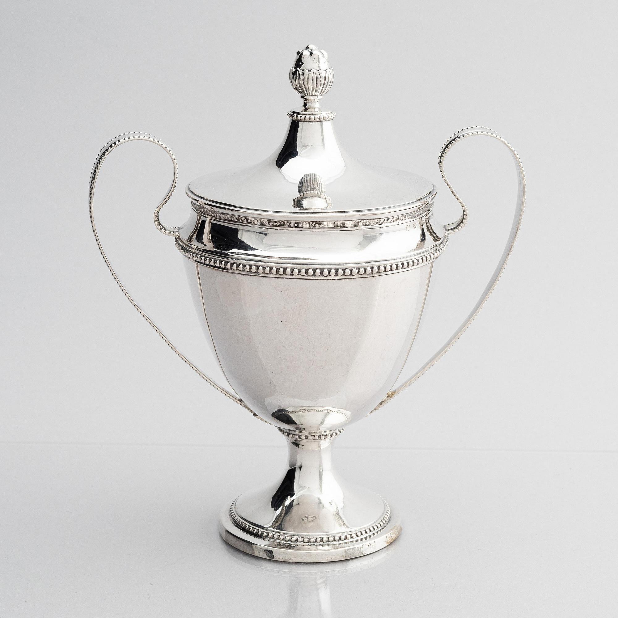 Olof Yttraeus, sockerskål med lock, silver, Uppsala 1790. Gustaviansk.