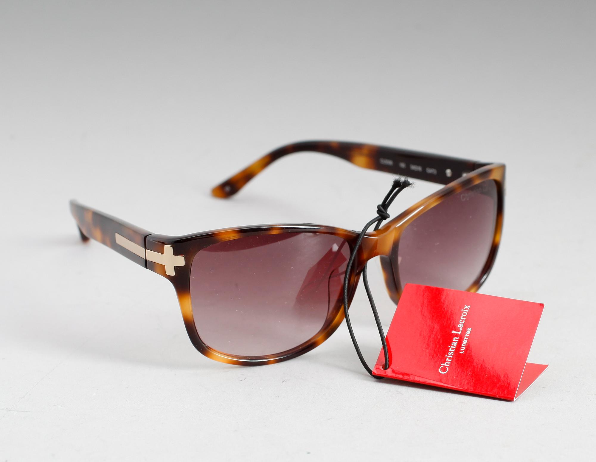 SOLGLASÖGON, Christian Lacroix.