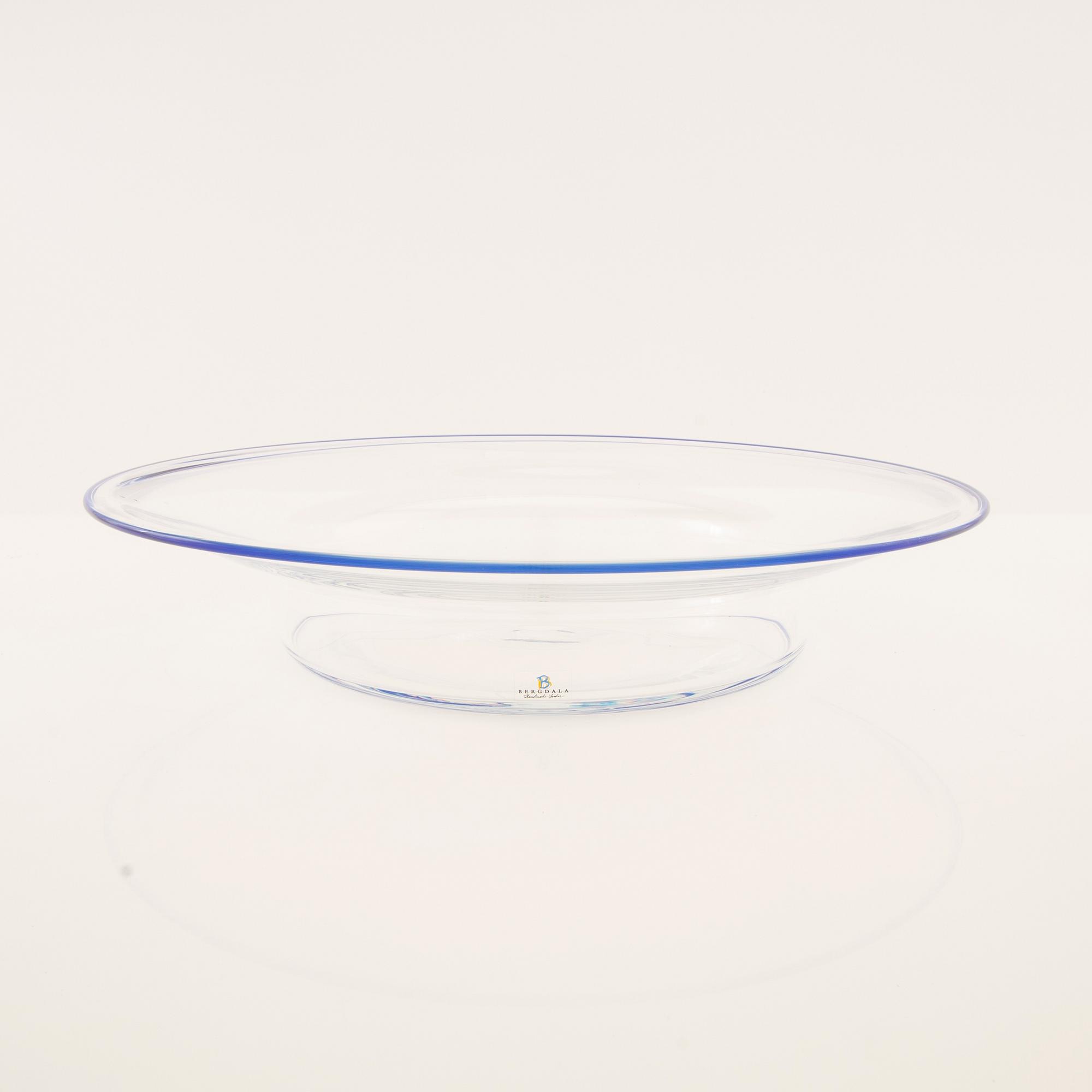 Signe Persson-Melin, skålfat Bergdala glasbruk sent 1900-tal.