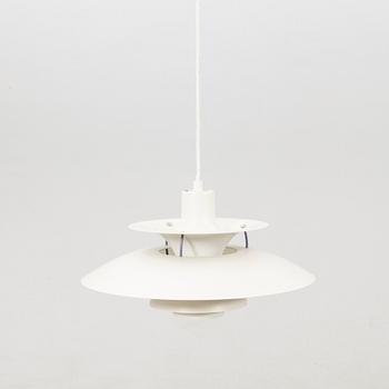 Poul Henningsen,.