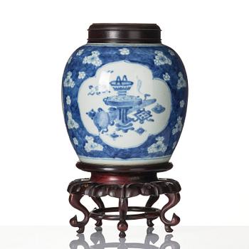 A blue and white jar, Qing dynasty, 18th century.