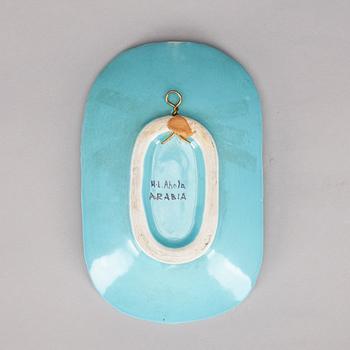 VÄGGPLATTA, keramik, a tergo signerad H. L. Ahola, Arabia.