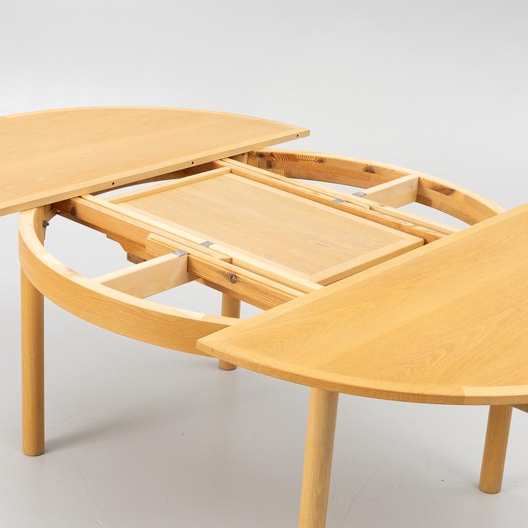 Børge Mogensen, dining table, "Öresund", later part of the 20th century.