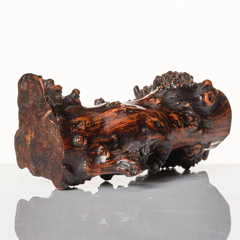 A root brush pot, Qing dynasty.