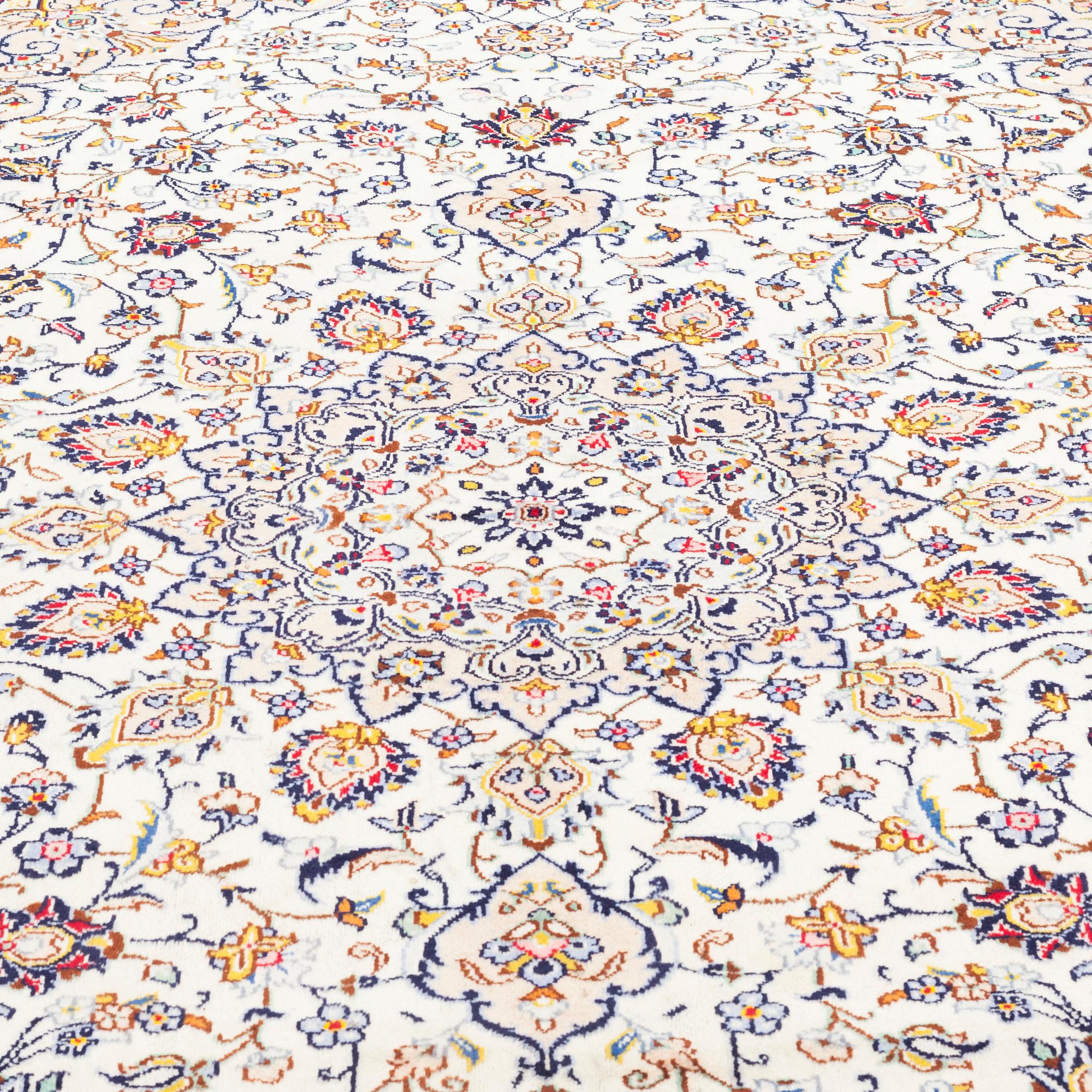 MATTA, Keshan, ca 330 x 261 cm.